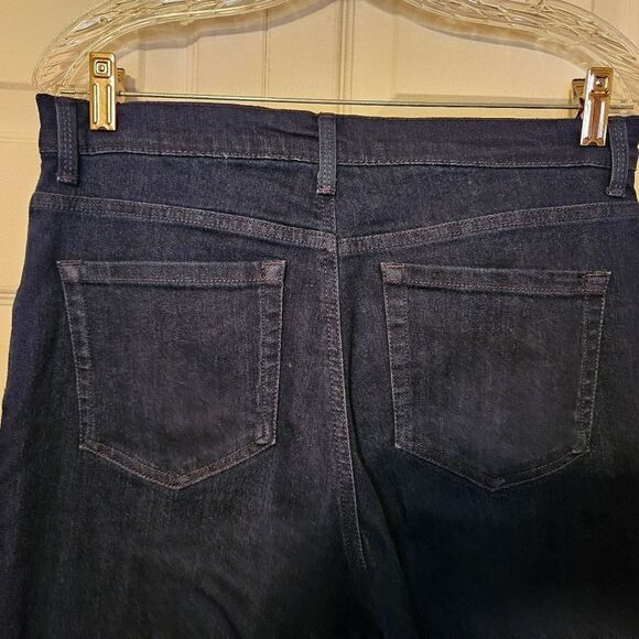 #090 Gloria Vanderbilt " Amanda" Dark Wash Straight Leg Jeans - Picture 5 of 7
